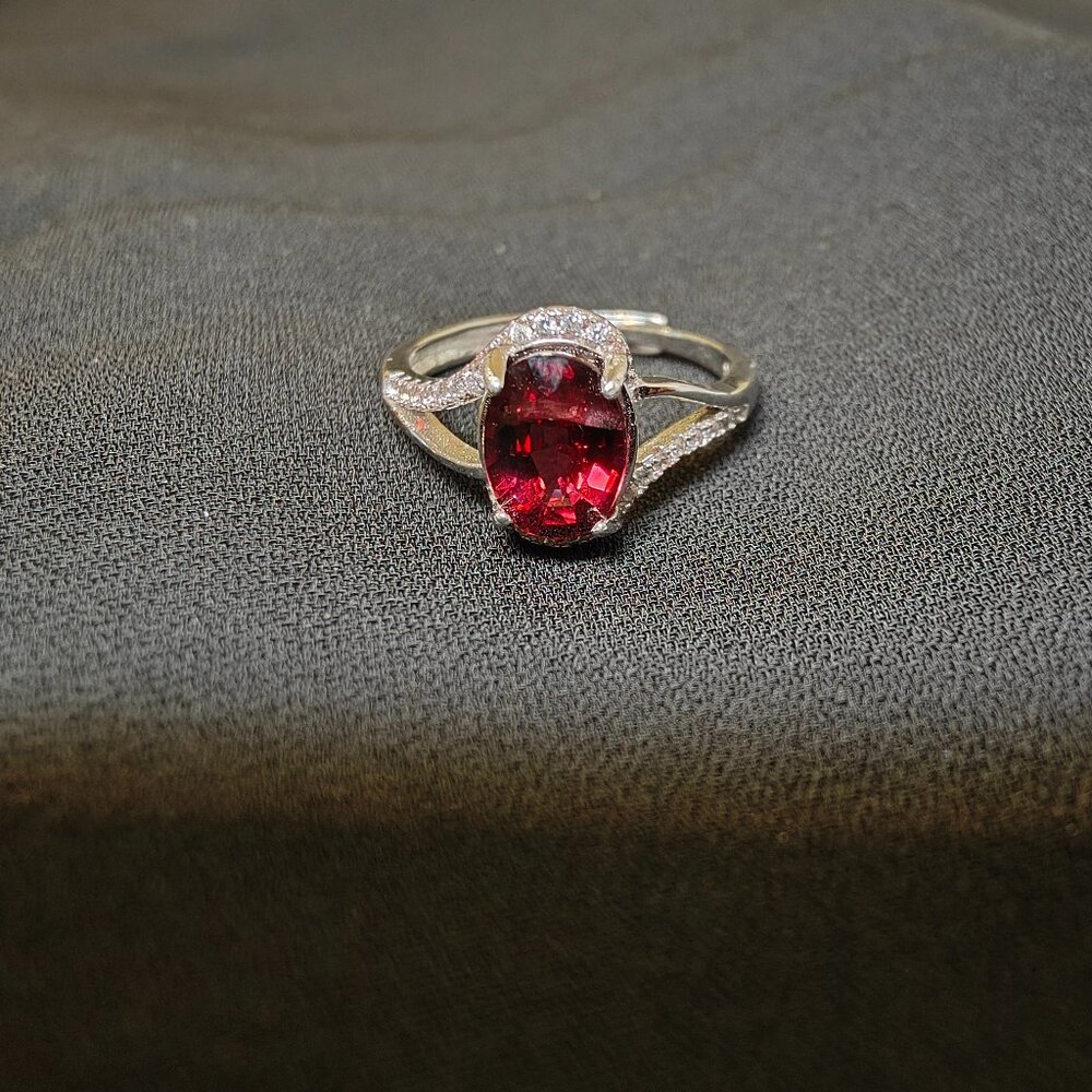 Stering Silver Garnet Ring